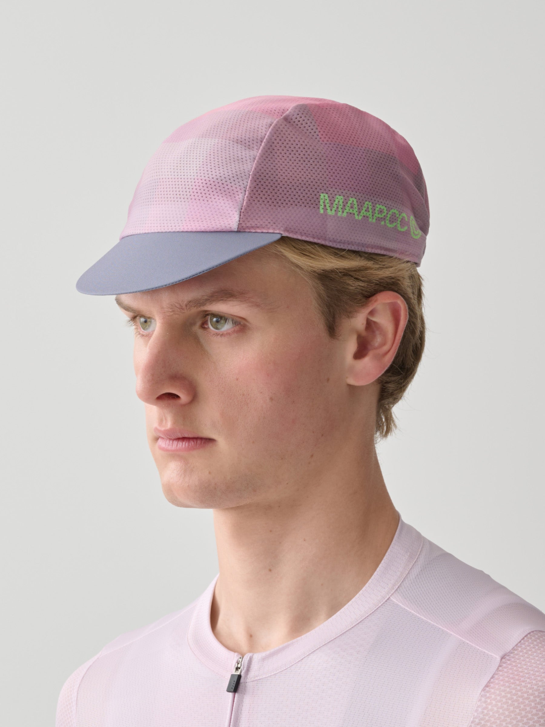 Blur Cap