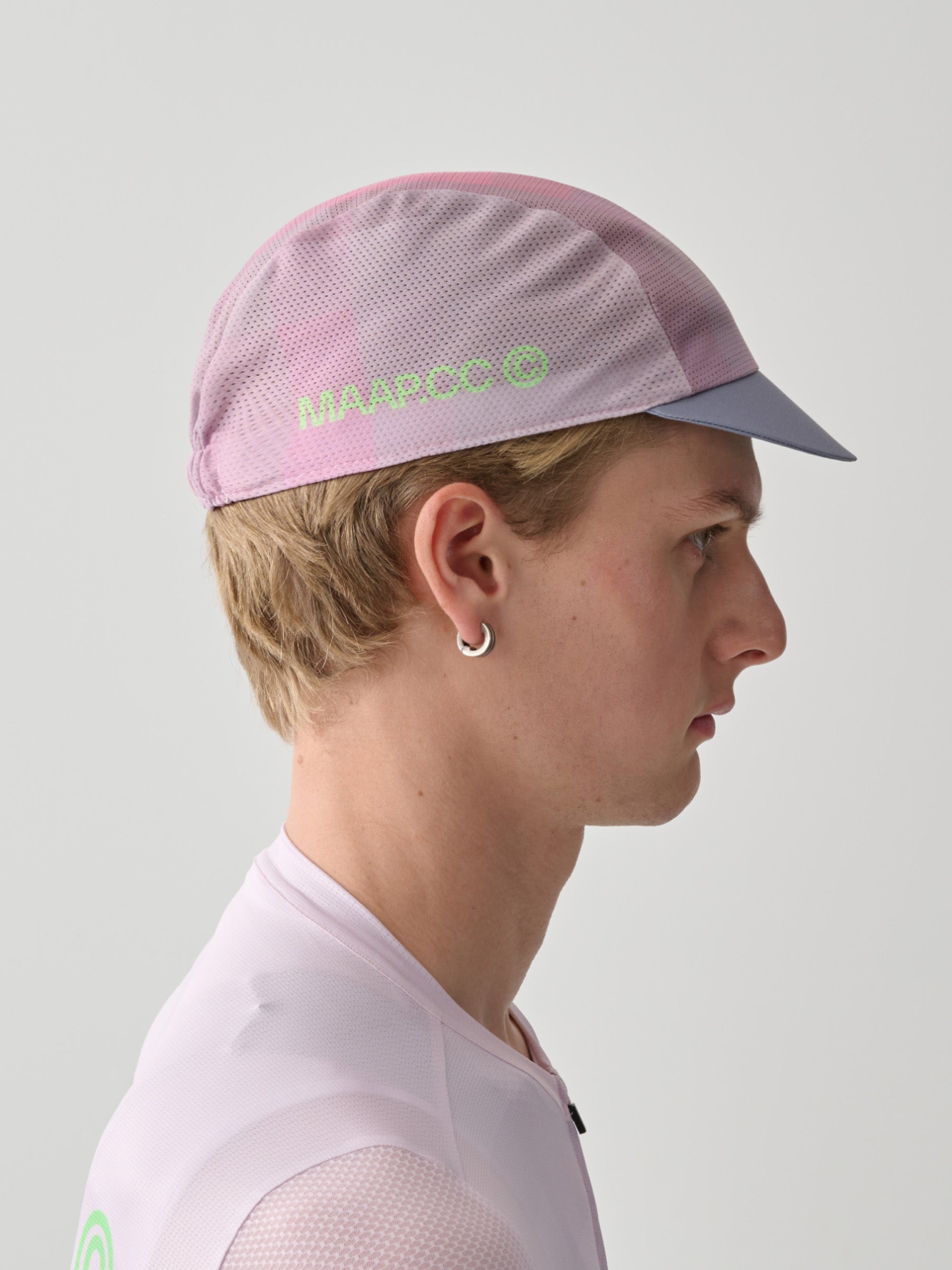 Blur Cap