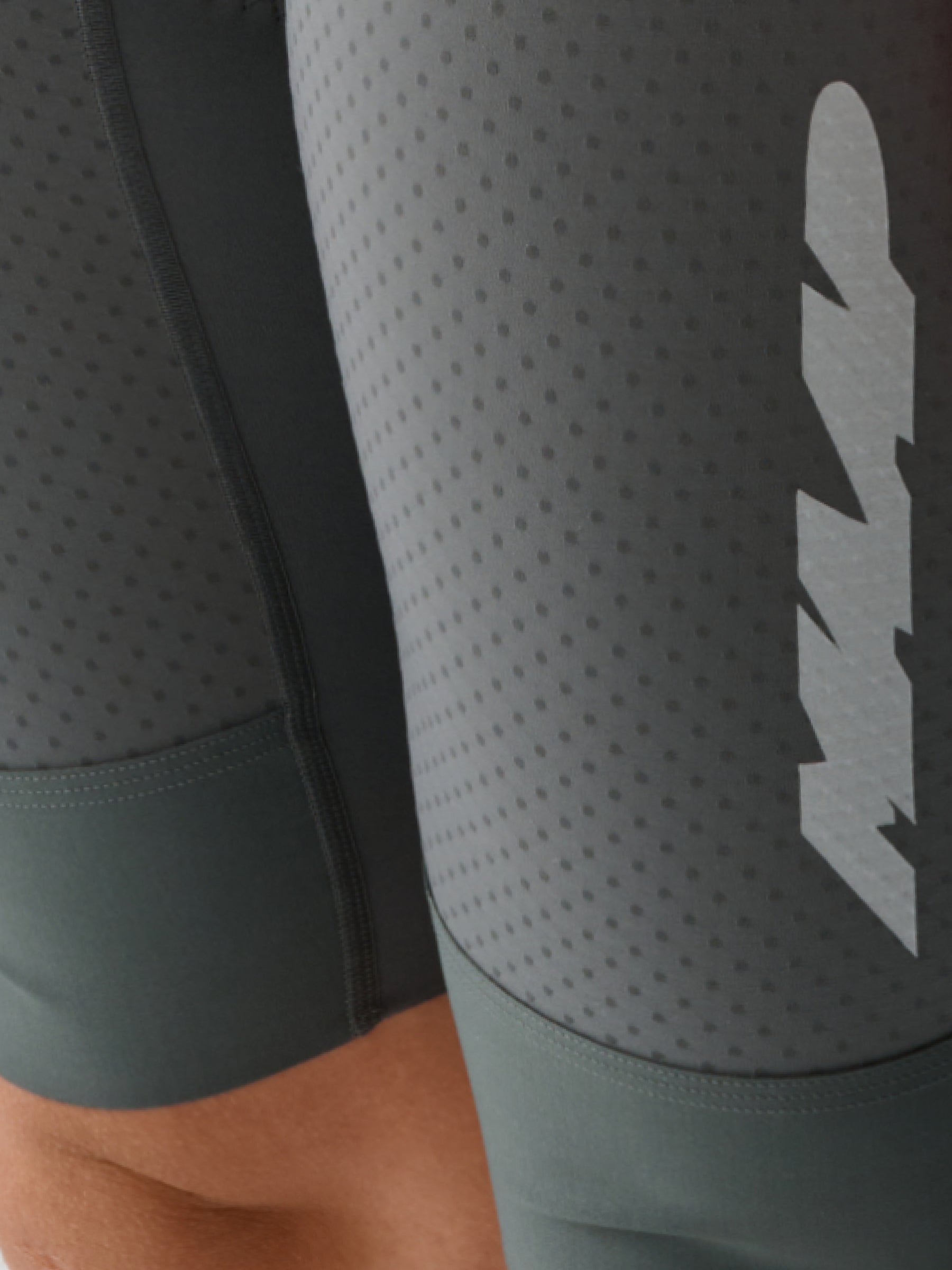 Eclipse Pro Bib 2.0